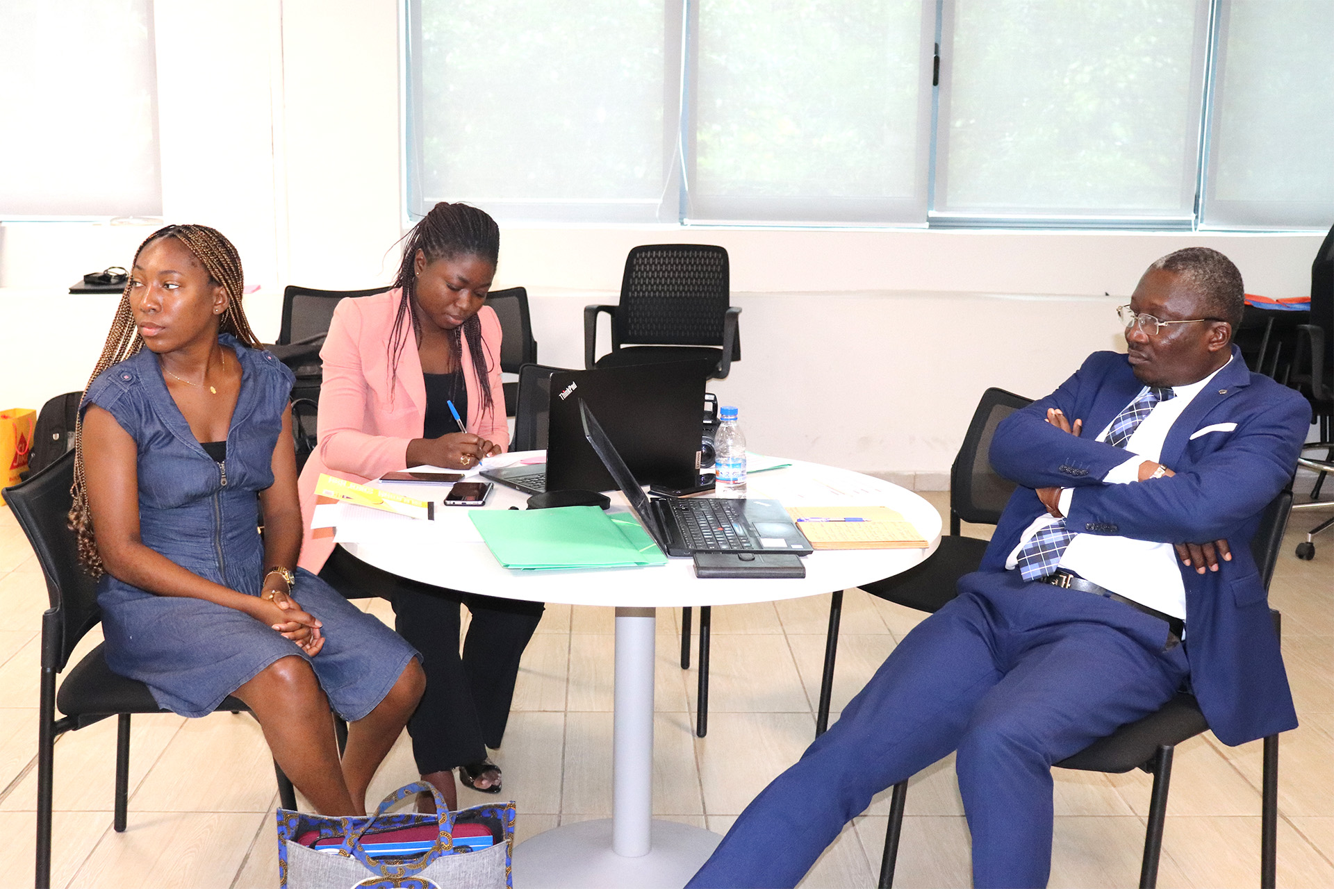 Atelier de validation du manuel et du plan d'opérationnalisation des espaces filles dans les collèges de proximité en Côte d'Ivoire.